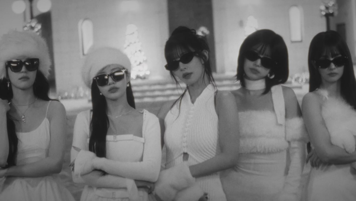  引用：fromis_9「白い恋しさ」のミュージックビデオ