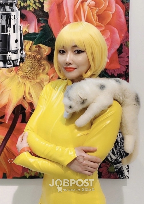 팝아티스트 낸시랭의 아이콘 페르소나인 고양이 '버블코코(Bubble Coco) / 사진제공 = 인터비디