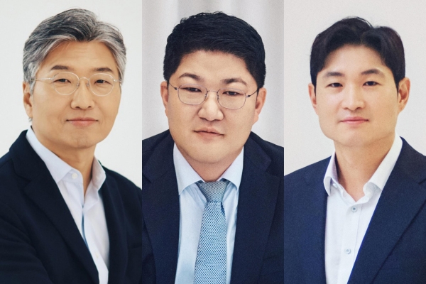왼쪽부터 허민호 수석 부회장, 이병만 부회장, 이병주 부회장 ⓒ 코스맥스