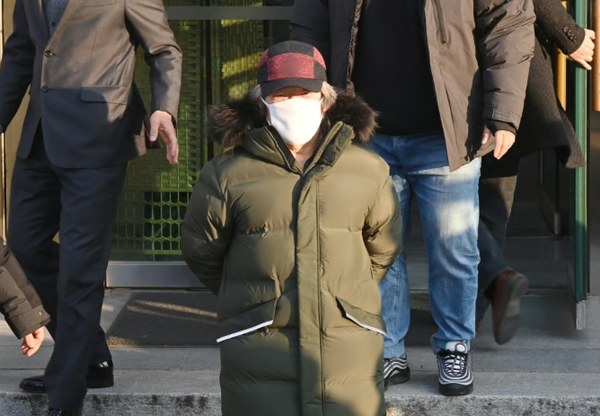 아동 성폭행 혐의로 징역 12년을 복역 후 출소한 조두순씨. ⓒ뉴스1