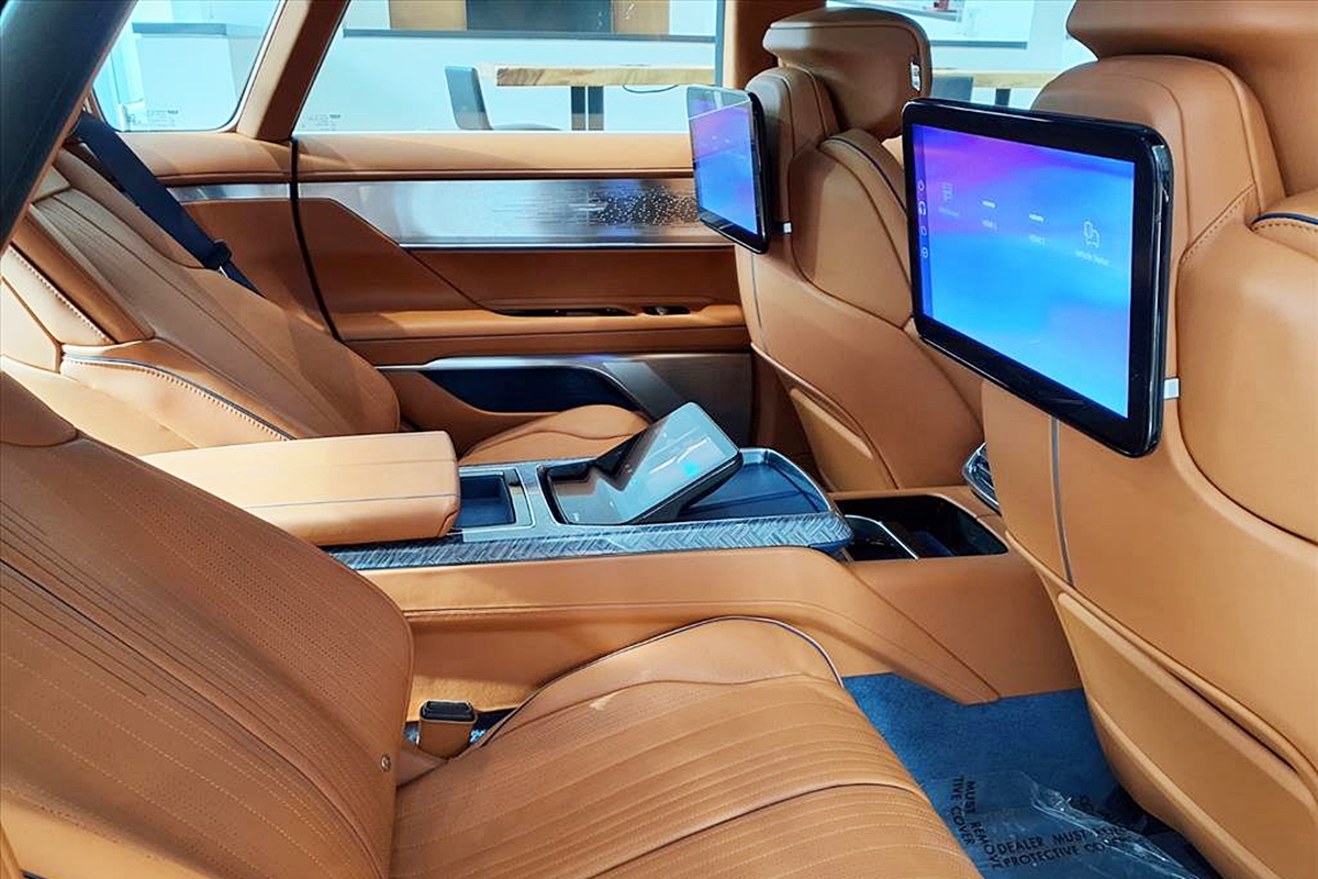 사진 출처 = 'Cadillac of Beverly Hills'