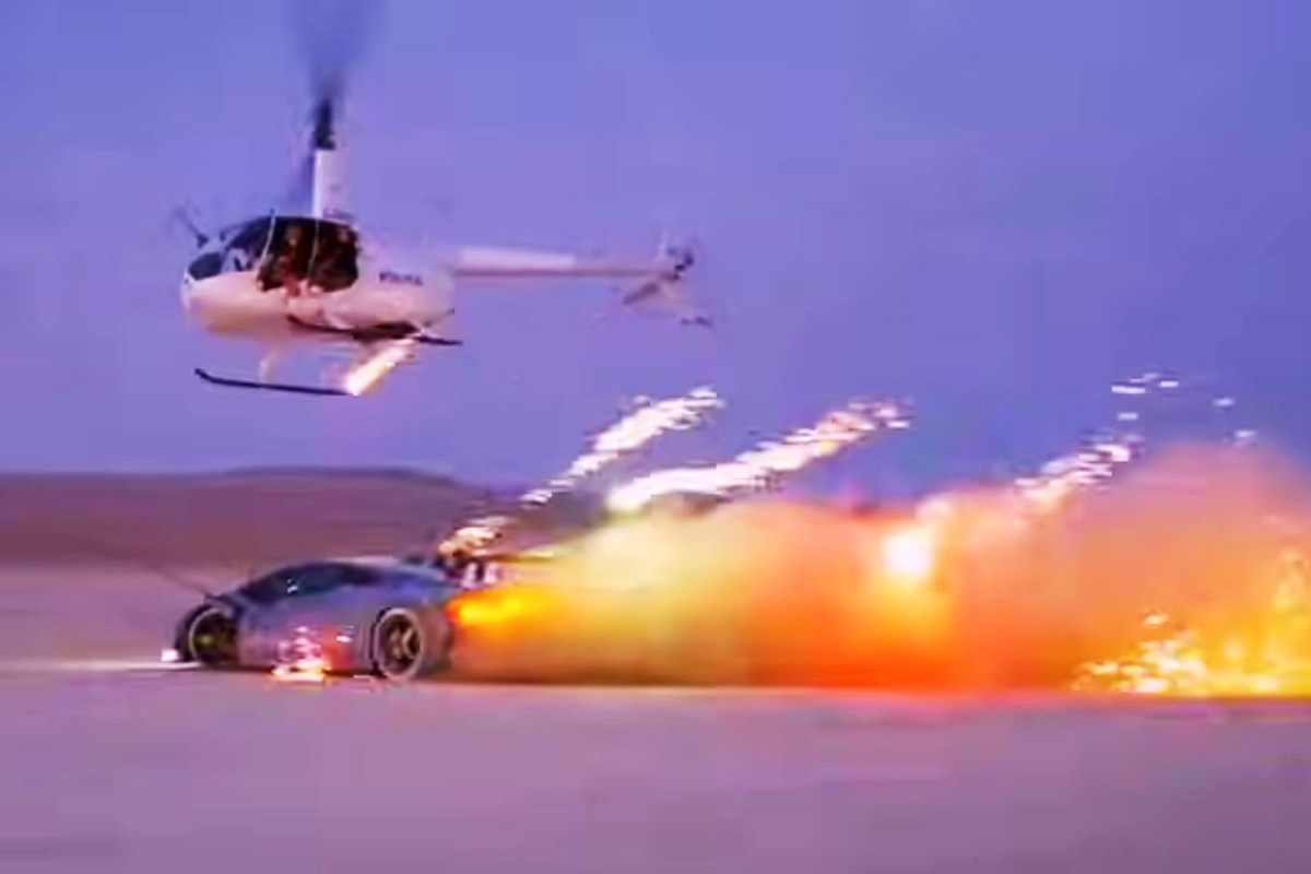 사진 출처 = 유튜브 'illionaire Motorsport'