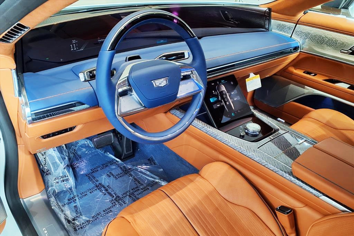 사진 출처 = 'Cadillac of Beverly Hills'