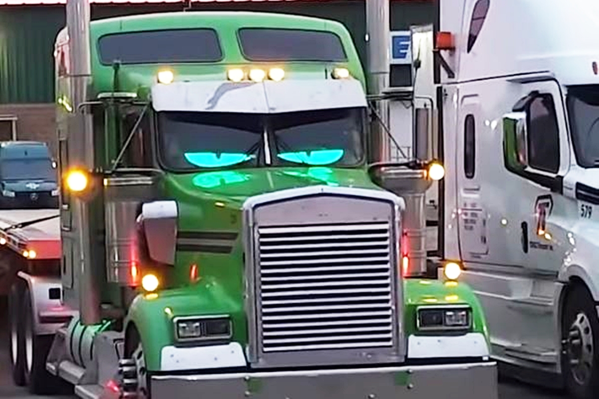 사진 출처 = 페이스북 'HMD Trucking Inc'