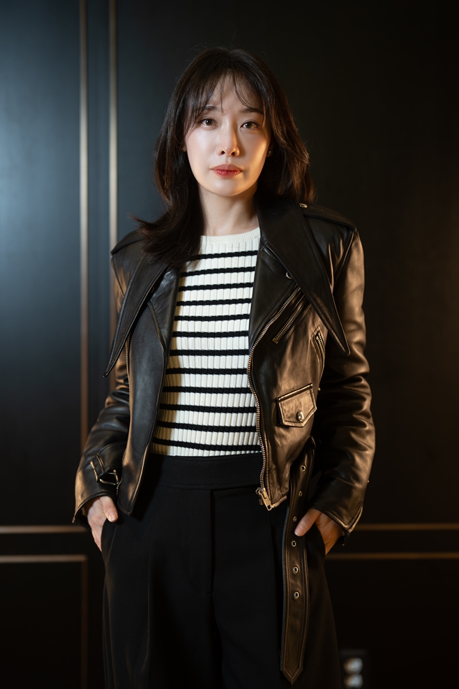 구원자 김히어라