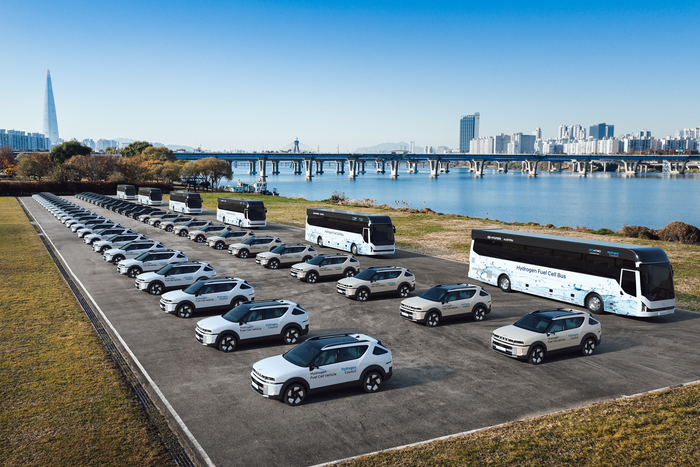 수소위원회 CEO 서밋에 투입되는 '디 올 뉴 넥쏘'와 '유니버스'