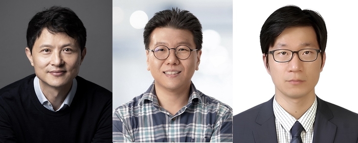 왼쪽부터 포스텍 용기중 교수, 포스텍 이동화 교수, KENTECH 김우열 교수