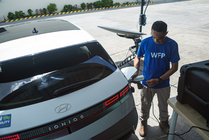 충전 중인 현대차 아이오닉 5.