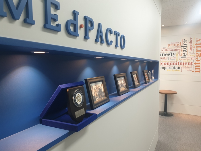 메드팩토 연구소