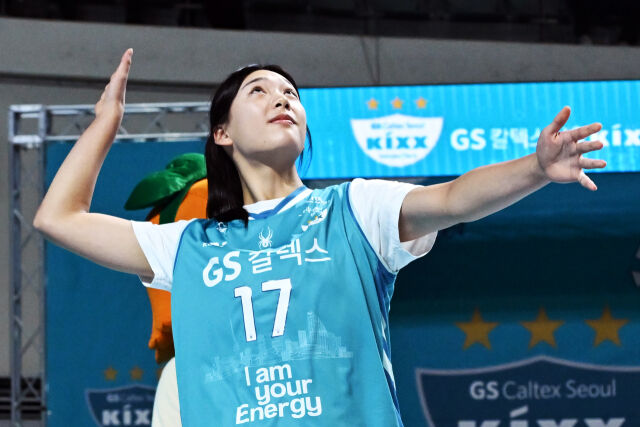 손서연의 시구. [사진 = 한국배구연맹(KOVO)] 