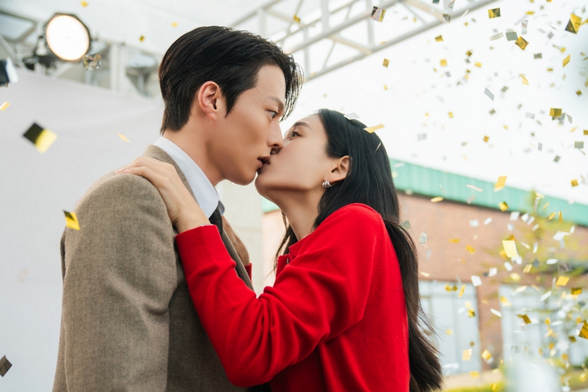 출처: SBS 수목드라마 ‘키스는 괜히 해서!’