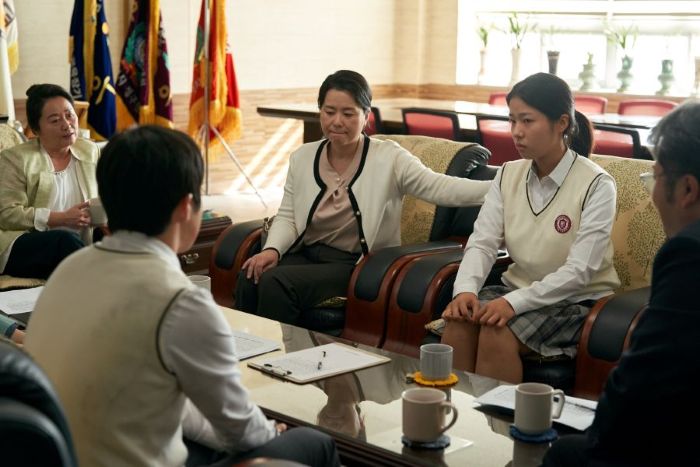 영화 '세계의 주인'의 한 장면. 사진제공=바른손이엔에이