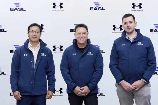 오른쪽부터 헨리 케린스 EASL CEO, 사이먼 페스트리지 언더아머 APAC 매니징 디렉터, 아담 제카 EASL 사무총장. 사진 제공=언더아머
