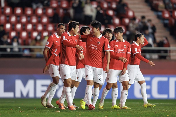 포항스틸러스 선수단. 사진 제공=한국프로축구연맹