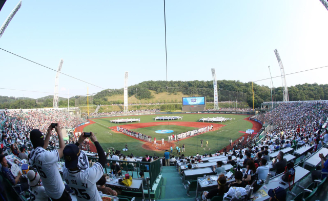 2018프로야구 올스타경기가 열리고 있는 울산문수야구장 전경. 사진제공=울산시
