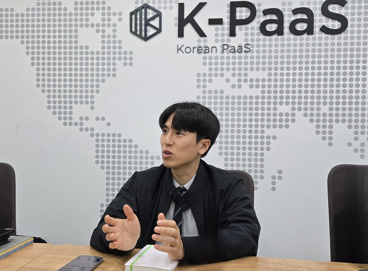 이승윤 두드림시스템 팀장이 IT조선과 인터뷰 하고 있다. / 홍주연 기자