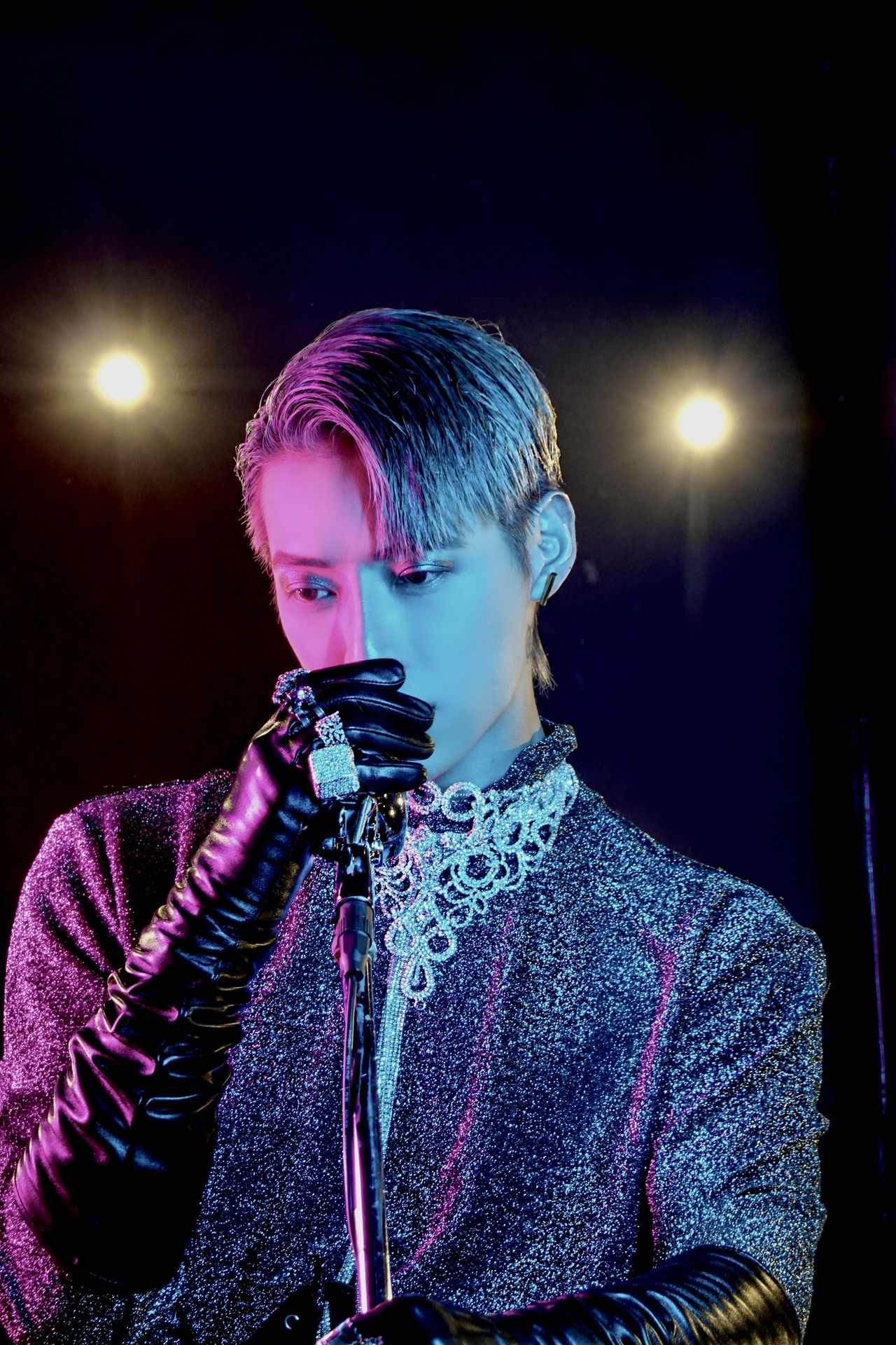 Aoora (Vectormob, Saregama)