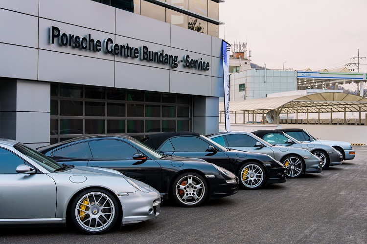 포르쉐 딜러 스투트가르트스포츠카가 포르쉐 클래식카 고객 초청 행사를 개최했다. / SSCL