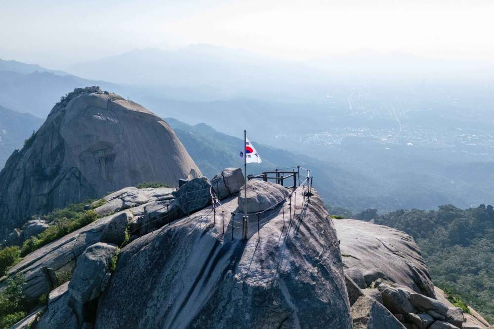 북한산에 외국인이 더 많다 / 사진=한국관광공사 포토코리아@한건우