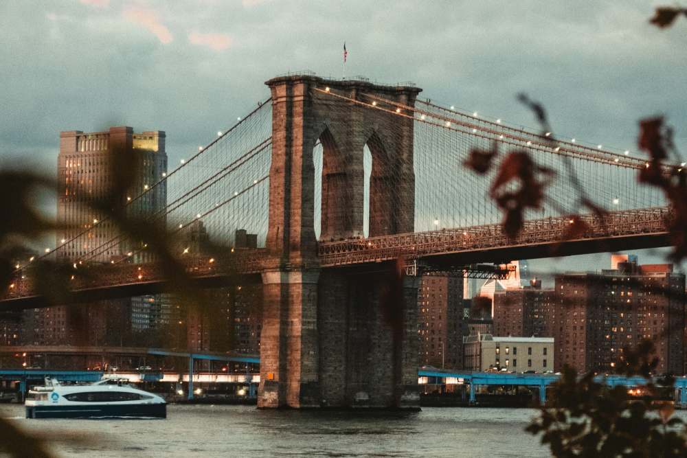 뉴욕 브루클린 브리지 / 사진=unsplash@Esteban Chinchilla