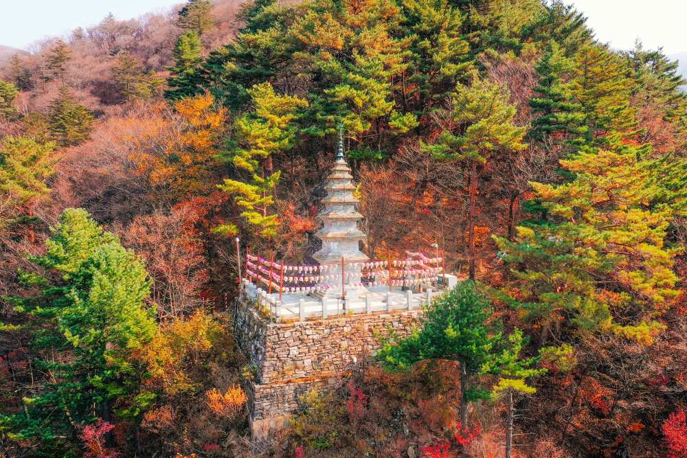 정암사 수마노탑 / 사진=한국관광공사 포토코리아@강원지사 모먼트스튜디오