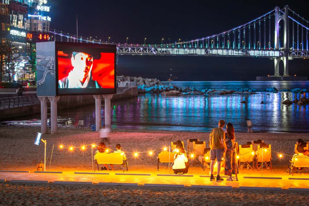 광안리 해변영화관 / 사진=비짓부산@써머트리