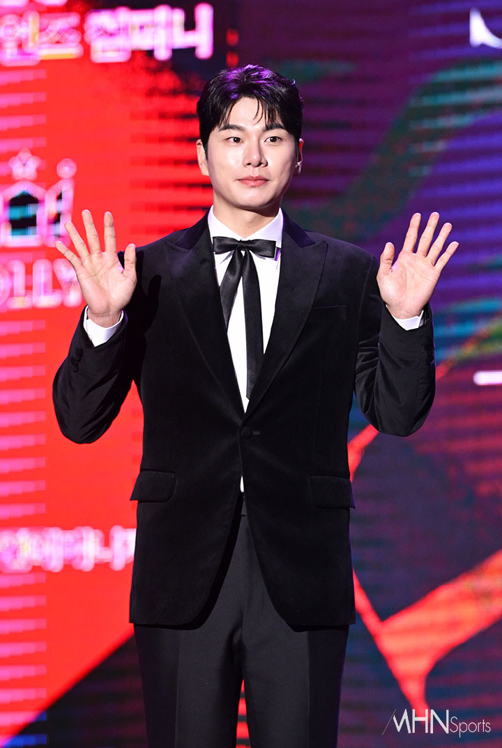 引用:MHN、YouTube「芸能裏大統領 イ・ジノ」