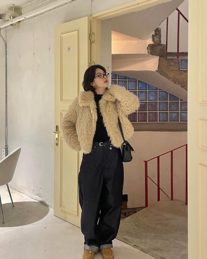 引用:MUSINSA公式ホームページ、BLACKPINKジェニー SNS、Red Velvet ジョイ SNS、Red VelvetのスルギSNS、レイ SNS