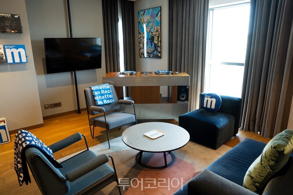 라이즈 호텔 아티스트 스위트룸