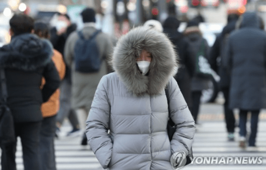 [기상속보]성탄절 오늘날씨 영하권 강추위 일부 눈·비 서울 낮 -1도...주말,주간예보/사진=연합뉴스