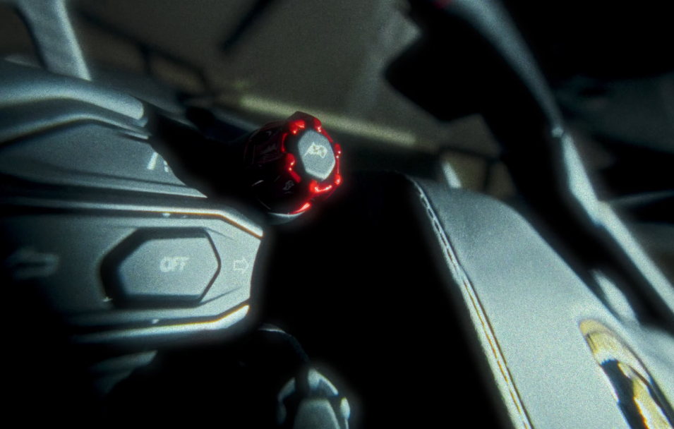 320시간 핸드페인팅을 입힌 특별한 람보르기니 테메라리오 공개