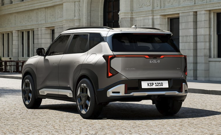 드디어 공개 신형 2세대 '디 올뉴 셀토스' 공개