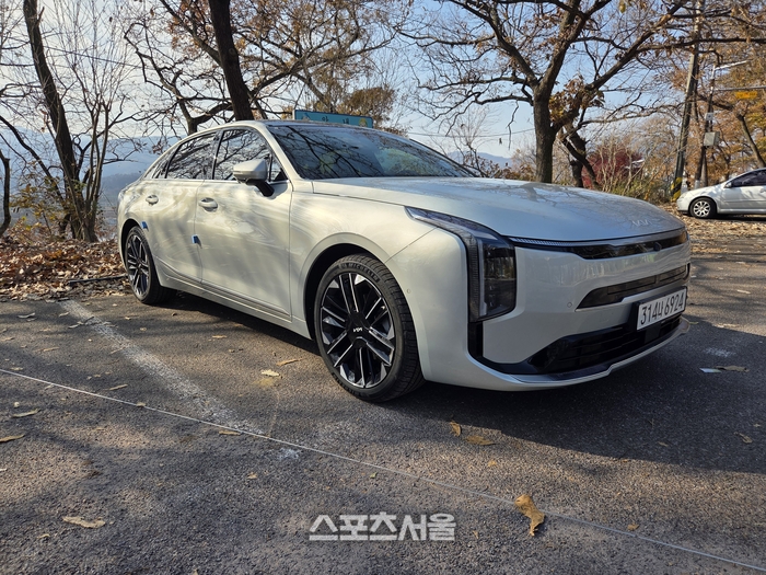 기아 더 뉴 K8 1.6 터보 하이브리드. 양평 | 원성윤 기자 socool@sportsseoul.com