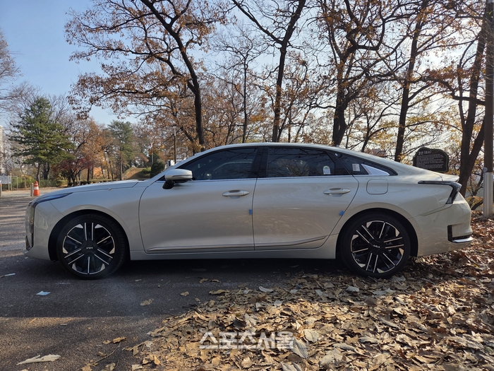 기아 더 뉴 K8 1.6 터보 하이브리드. 양평 | 원성윤 기자 socool@sportsseoul.com