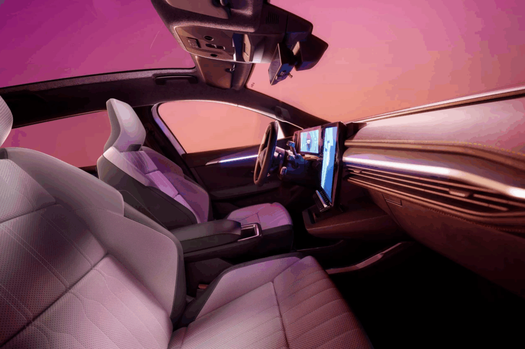 르노 세닉 E-Tech 국내 출시