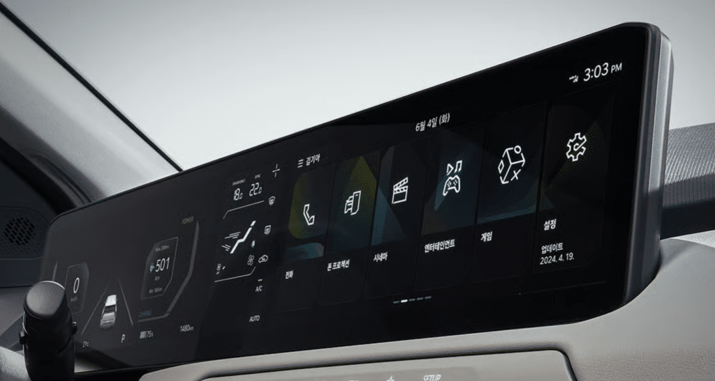 주행 중 터치스크린 조작 위험성