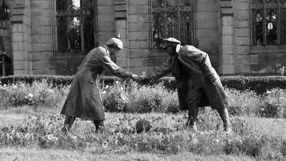 크리스마스의 기적: 제1차 세계 대전의 크리스마스 휴전 이야기