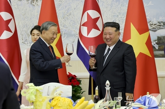 Last October, Vietnamese General Secretary Nguyen Phu Trong visited North Korea and is seen meeting with Kim Jong Un, General Secretary of the Workers\' Party of Korea / Rodong Sinmun
