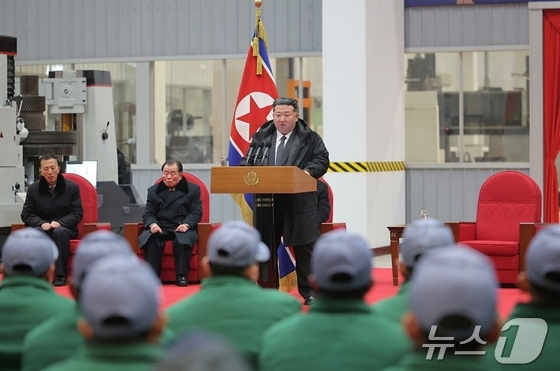 The Rodong Sinmun, the official newspaper of the Workers\' Party of Korea, reported on Tuesday that the completion ceremony for the first-stage reconstruction and modernization project at the Ryongsong Machinery Complex was held on Monday. It stated that the respected Comrade Kim Jong Un, General Secretary of the Workers\' Party of Korea and Chairman of the State Affairs Commission of the Democratic People\'s Republic of Korea, attended the ceremony / Rodong Sinmun
