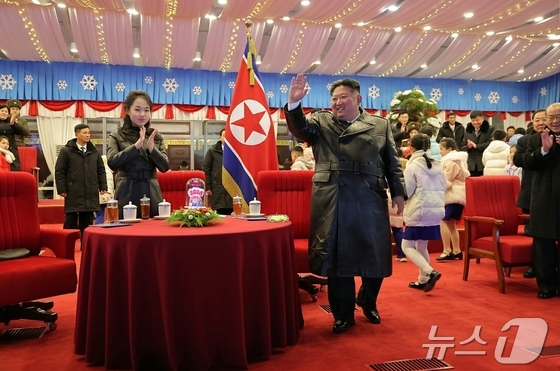  The Rodong Sinmun, the official newspaper of North Korea\'s Workers\' Party, reported on Thursday that the 2026 New Year Celebration Performance was successfully held at the May Day Stadium in Pyongyang / Rodong Sinmun