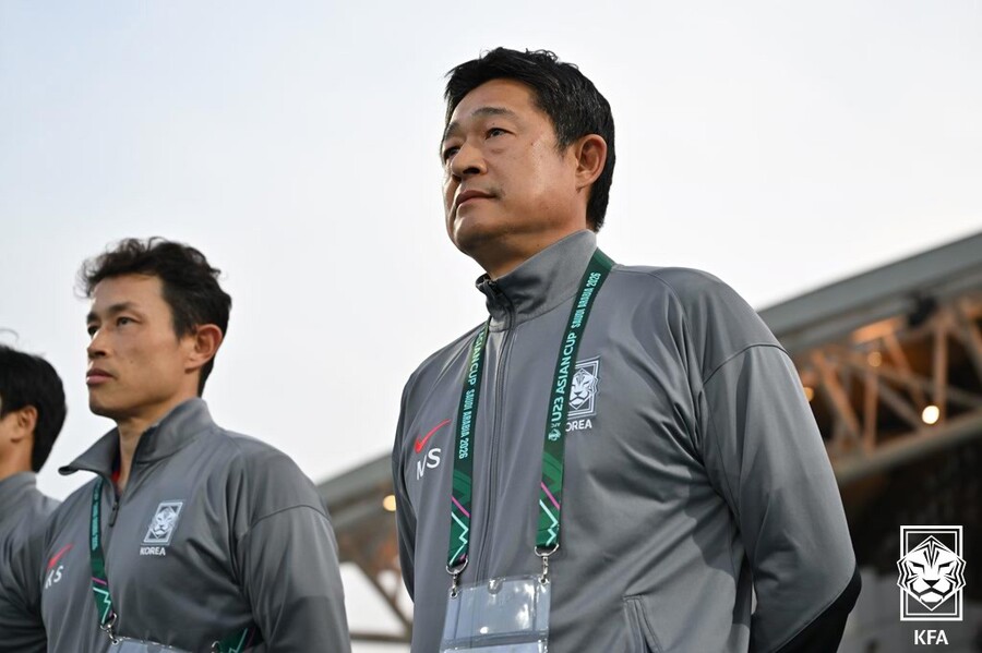 ▲ '이민성호'의 출범은 완전한 실패로 귀결되었다. 사우디아라비아와 중국, 일본에 이어 전력이 한참 아래로 평가받던 베트남에까지 무릎을 꿇으며 대한민국 축구사에 씻을 수 없는 굴욕을 남겼다. ⓒ대한축구협회