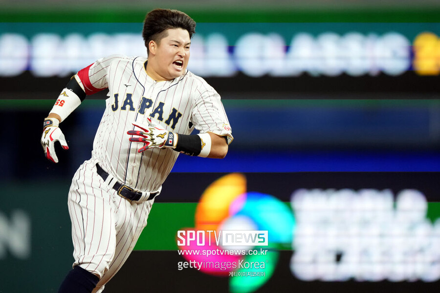 ▲ 무라카미 무네타카(시카고 화이트삭스)는 2023년 WBC에서 8강전까지 타율 0.190에 그치고 있었다. 준결승전에서도 침묵을 이어가다 9회 역전 끝내기 2타점 2루타를 터트렸다. 결승전에는 홈런을 때렸다.