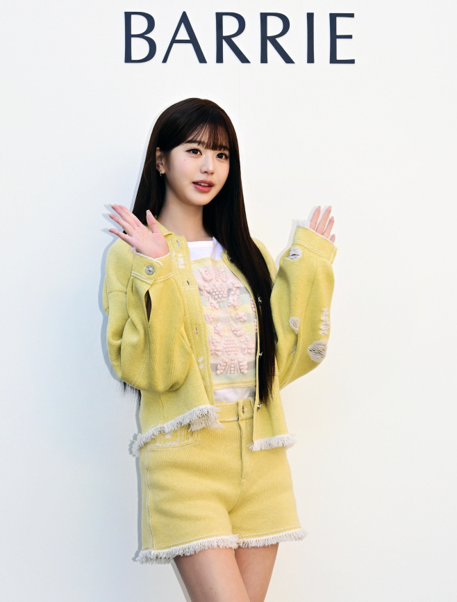 배리 2026 SS 컬렉션-912