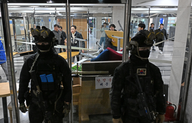 국회 투입된 계엄군