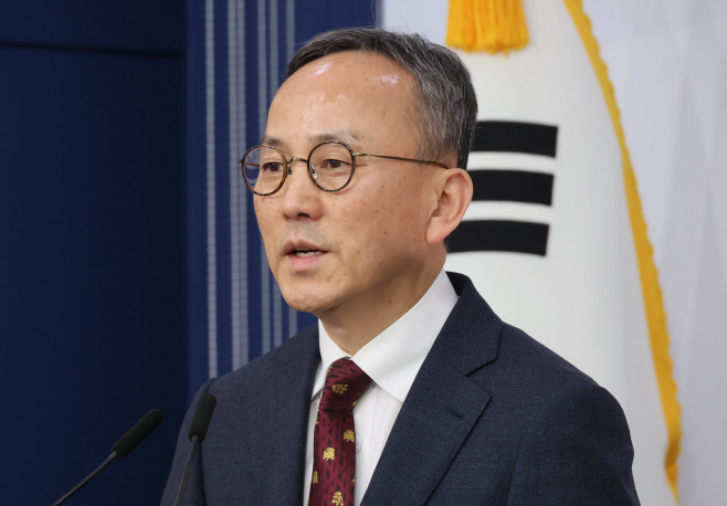 외교부 정례브리핑<YONHAP NO-4731>