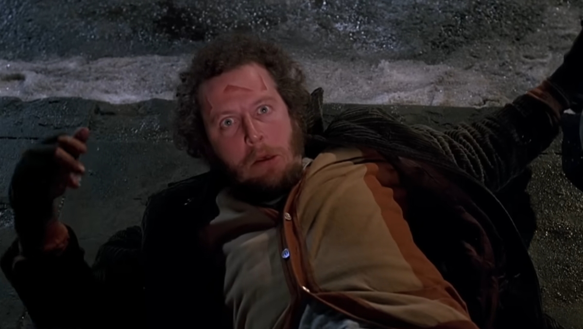  引用：YouTubeチャンネル「Movieclips」