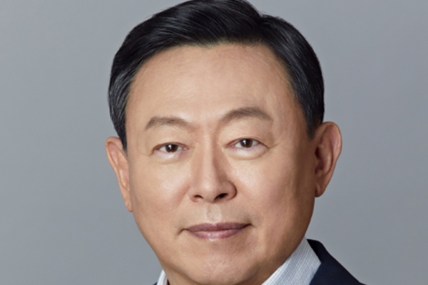 신동빈 롯데그룹 회장이 2일 신년사를 통해 