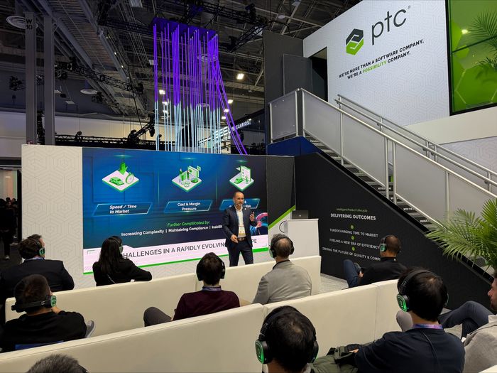 미켈레 델몬도 PTC 글로벌 오토모티브 어드바이저 부문 시니어 디렉터가 수명주기 솔루션에 대해 설명하고 있다. ⓒPTC