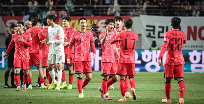 2026 북중미월드컵 본선에서 남아공과 경쟁하는 축구대표팀. ⓒ 데일리안 방규현 기자