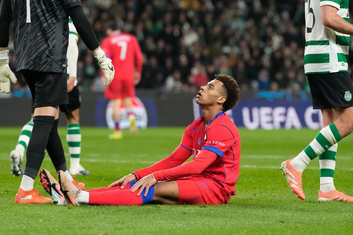 스포르팅 원정서 패한 PSG. ⓒ AP=뉴시스